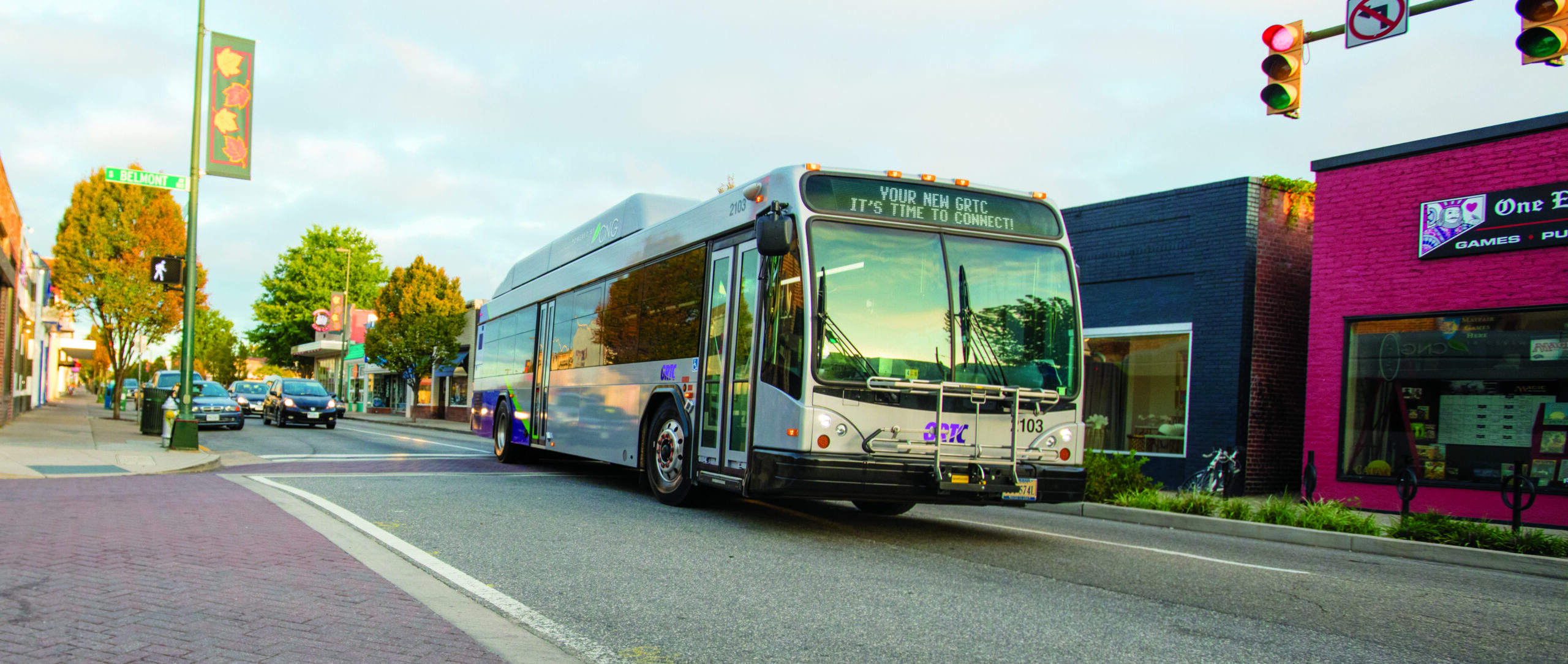 GRTC Bus Driving Through Carytown