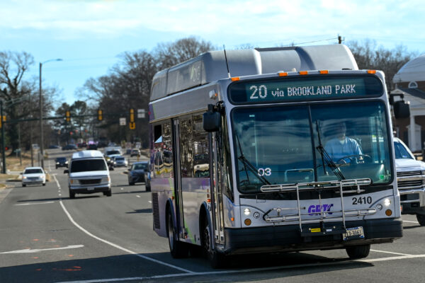GRTC Route 20 Orbital at Circle Plaza